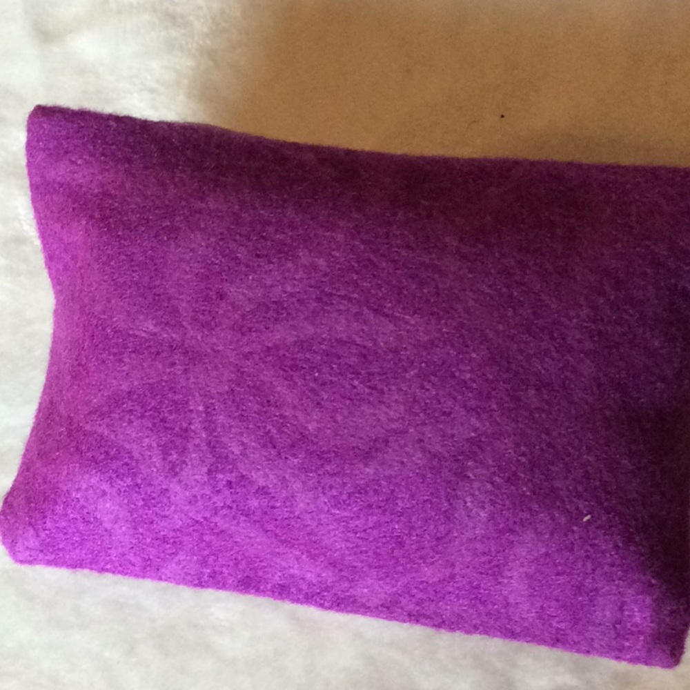 Handmade Felt Pouch Set - Picture 3 of 16